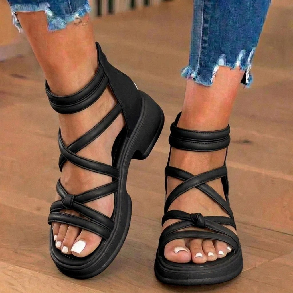 Klassische orthopädische Sandalen mit zeitlosem Stil