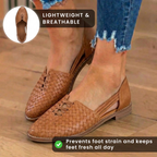 Orthopädische Leder-Geflecht-Slip-On-Flats - Flechtwerk-Ausschnitt-Detail
