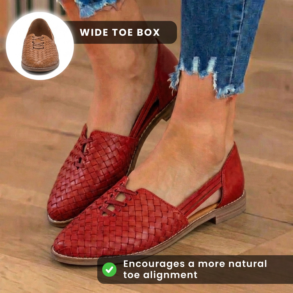 Orthopädische Leder-Geflecht-Slip-On-Flats - Flechtwerk-Ausschnitt-Detail