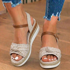 Schicke Orthopädische Sandalen mit einzigartigem Design