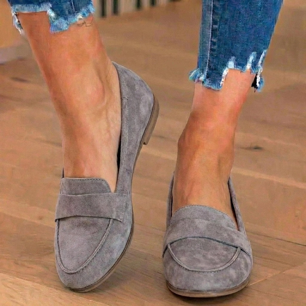 Bequeme orthopädische Schuhe für den täglichen Gebrauch