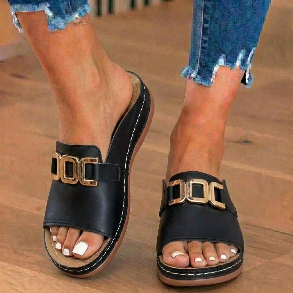 Schicke Orthopädische Sandalen mit einzigartigem Design