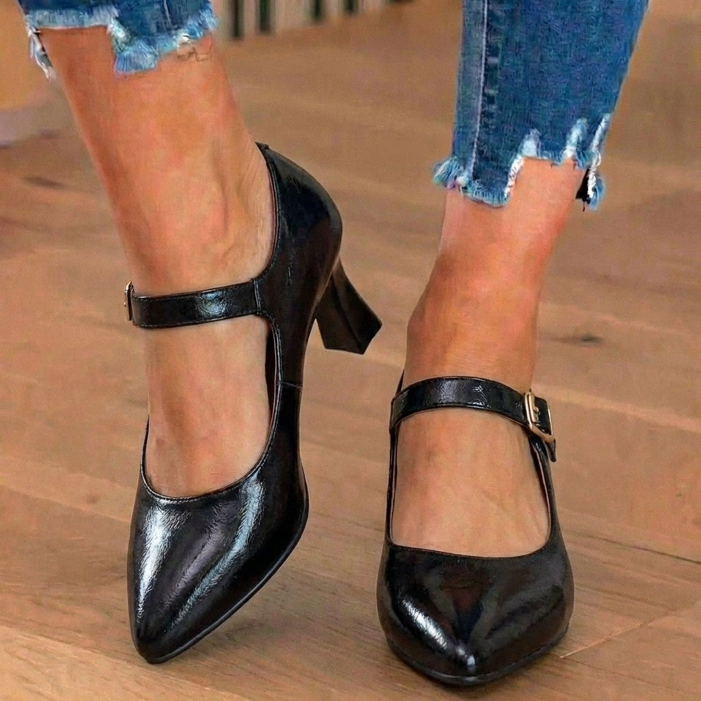 Elegante orthopädische Absätze für jeden Schritt