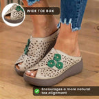 Anmutige Orthopädische Sandalen für modernen Look