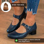 Orthopädische Wildleder-Mary-Jane-Blockabsätze - Ringschnalle & Ausschnitt-Detail