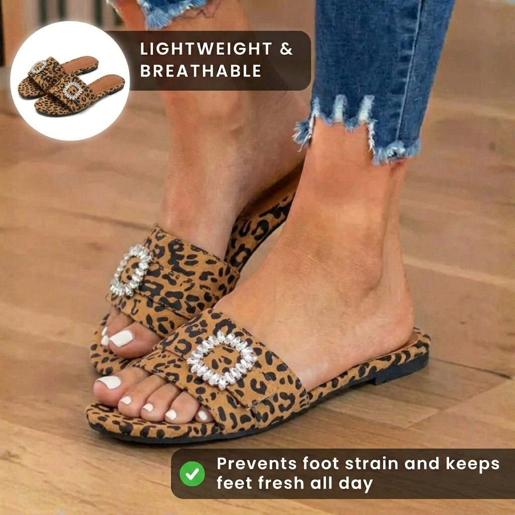 Schicke orthopädische Sandalen mit einzigartigem Design