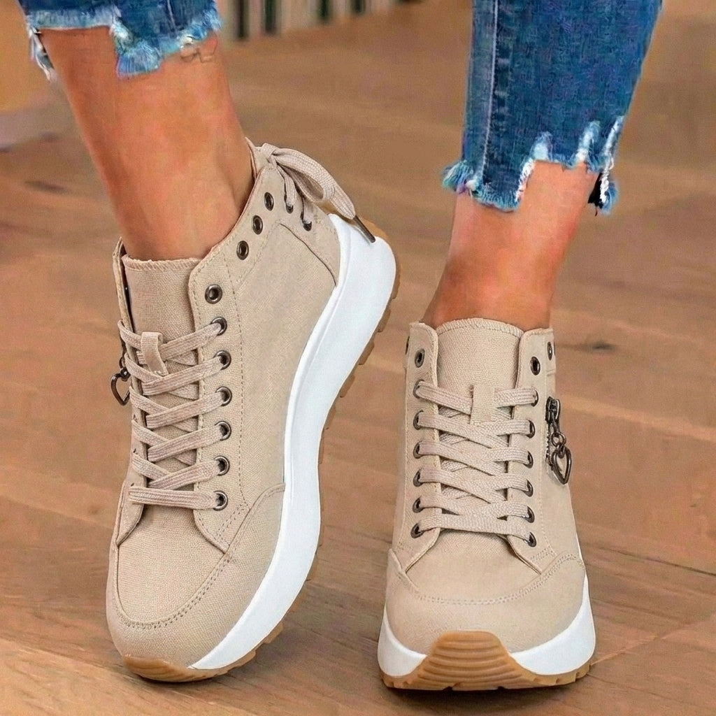 Vintage inspirierte orthopädische Sneaker