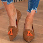 Anmutige orthopädische Sandalen für einen modernen Look
