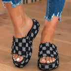Elegante orthopädische Hausschuhe für modernen Look
