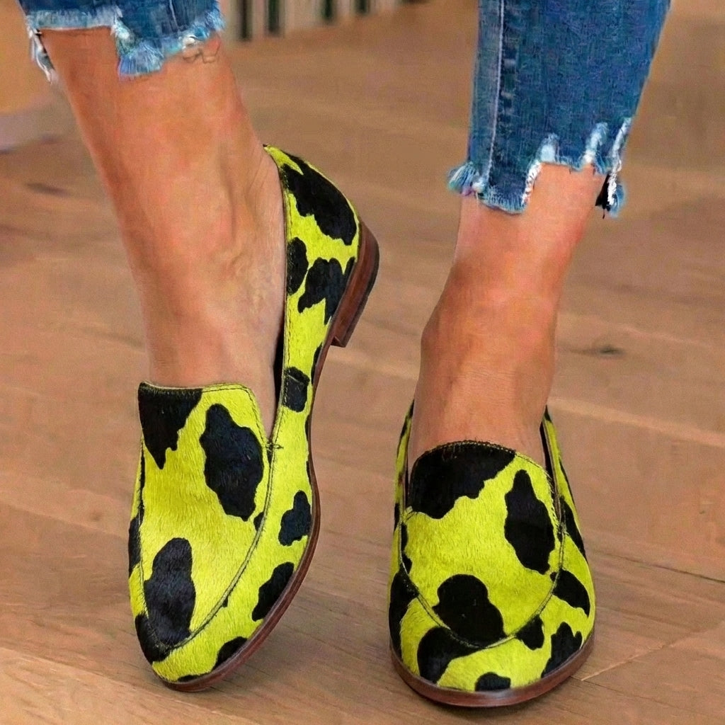 Schicke orthopädische Schuhe mit einzigartigem Design