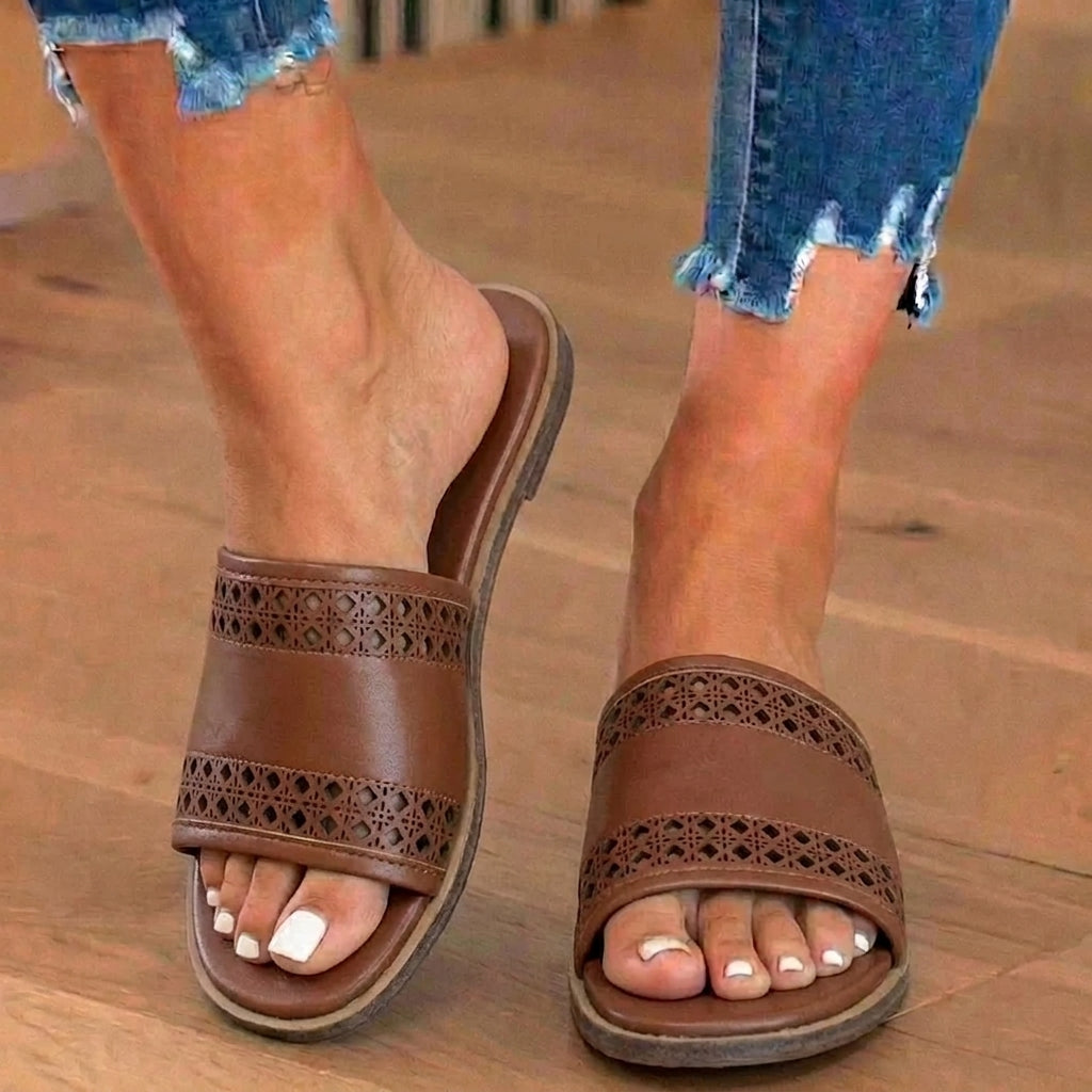 Elegante orthopädische Hausschuhe mit einzigartigem Design