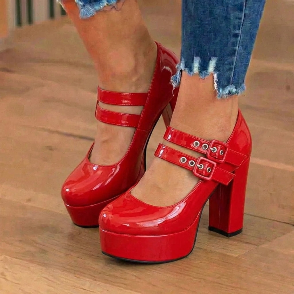 Klassische orthopädische Sandalen mit zeitlosem Stil
