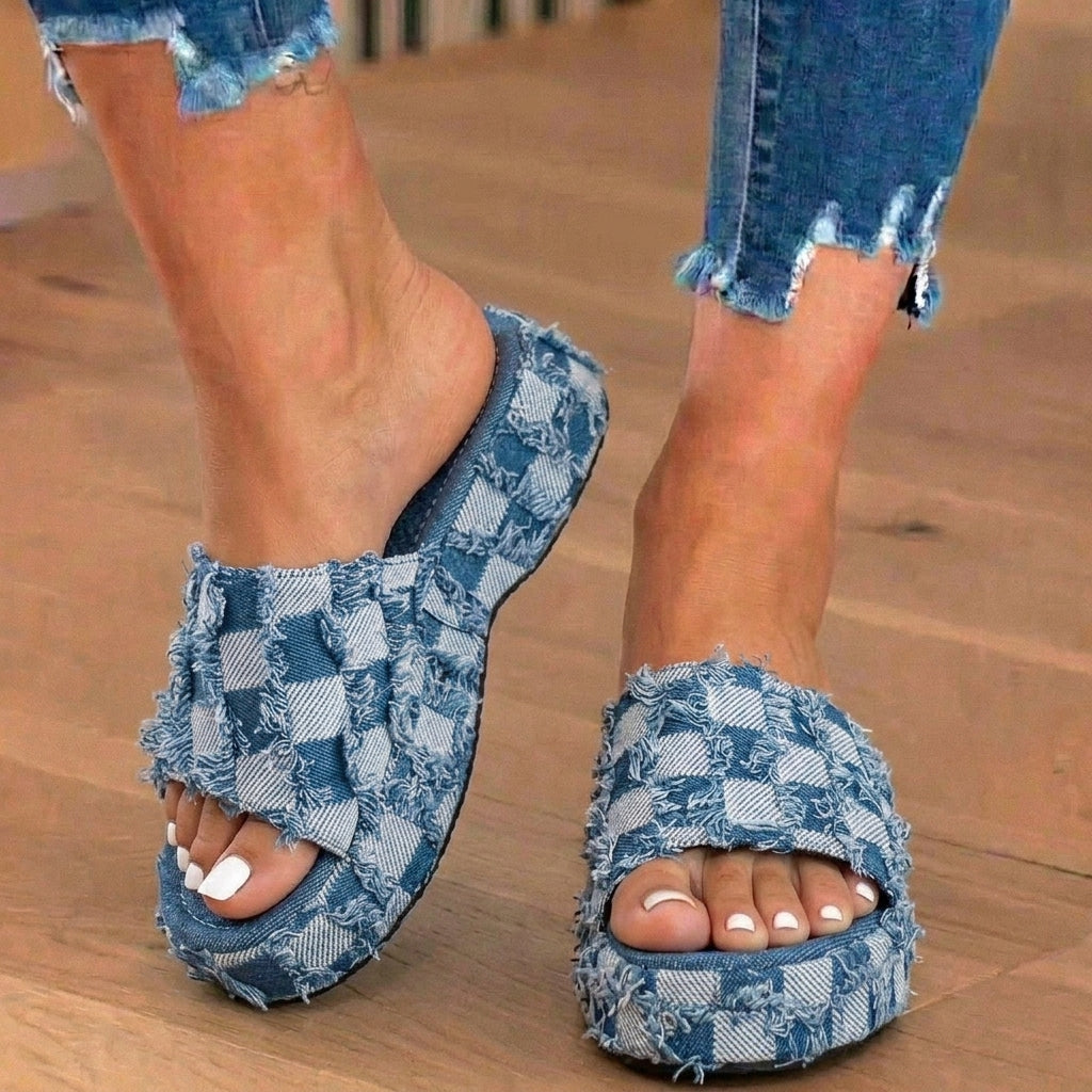 Elegante orthopädische Hausschuhe für modernen Look