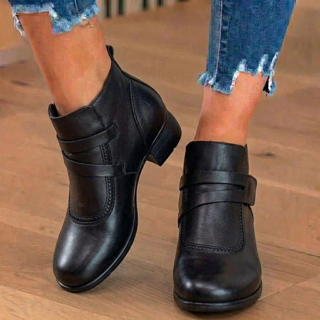 Klassische Orthopädische Stiefel mit zeitlosem Stil