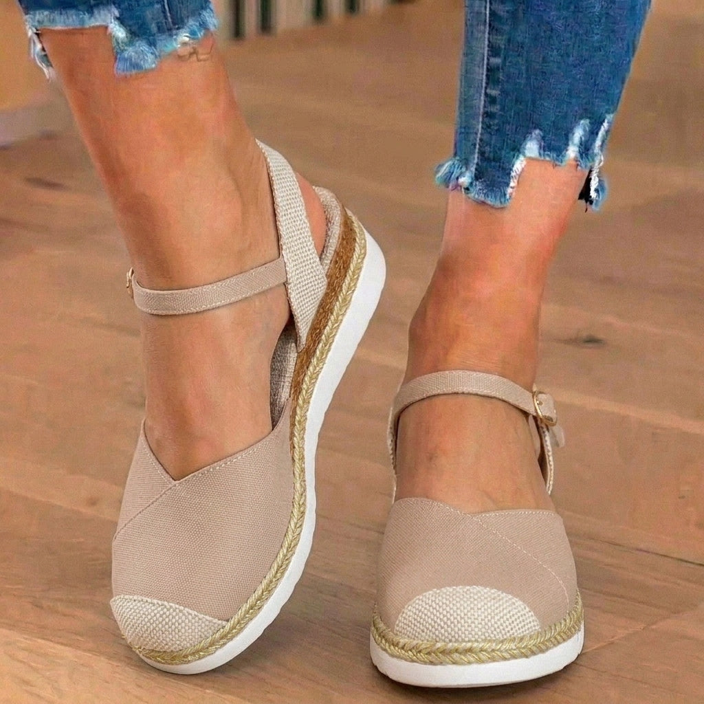 Schicke Orthopädische Sandalen mit einzigartigem Design