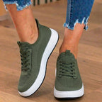 Orthopädische Strick-Slip-On-Sneaker - dehnbarer Kragen und weiße Sohle
