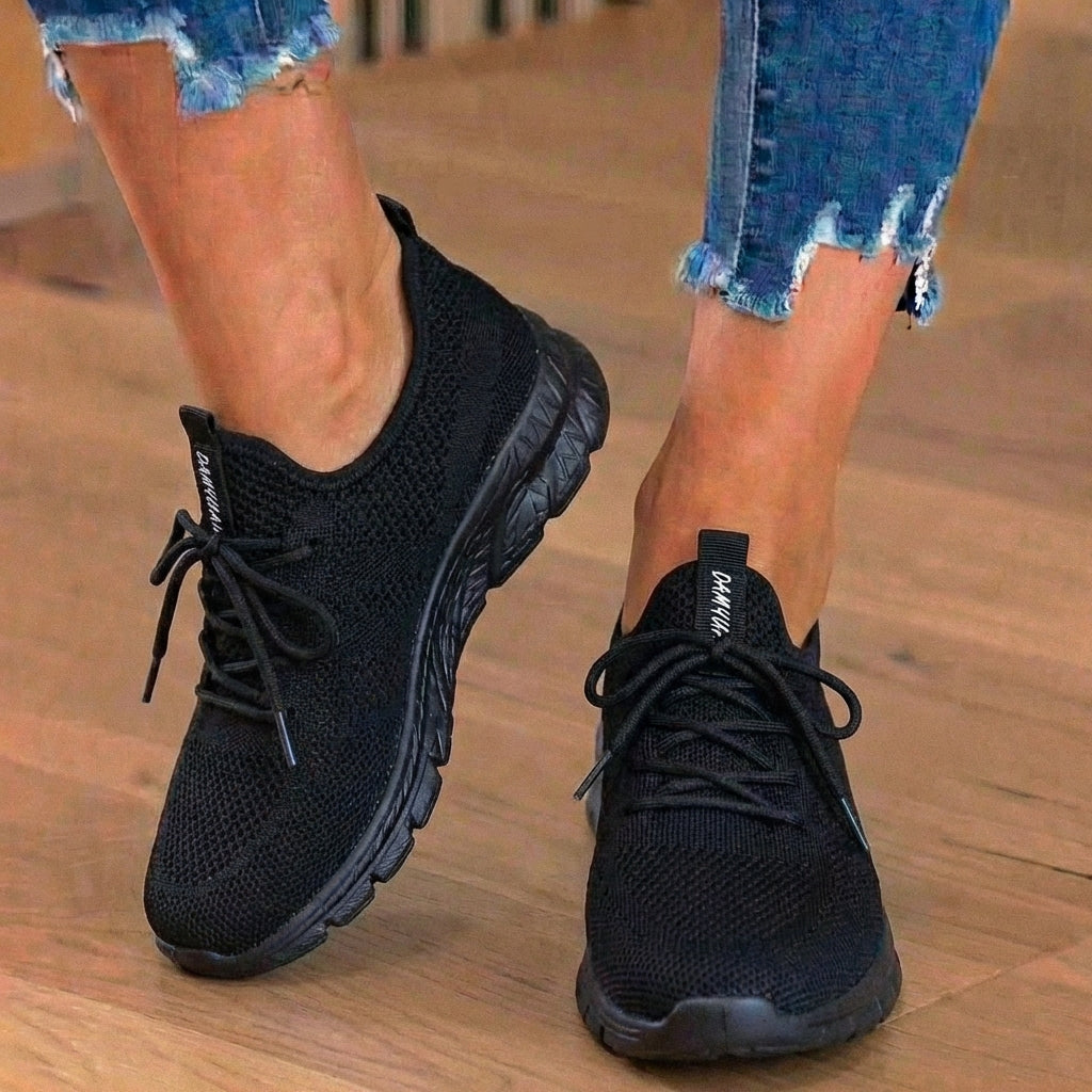 Orthopädische Strick-Athletic-Sneaker - Sockenpassform-Konstruktion und strukturierte Sohle