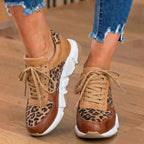 Orthopädische Leder-Plateau-Sneaker - Leoparden-Print-Paneele und Schnürverschluss