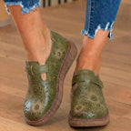 Orthopädische Leder-perforierte Mary-Janes - Blumiger Ausschnitt T-Träger