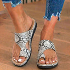 Orthopädische Leder-Zehenschlaufen-Slide-Sandalen - Gewobenes Texturtmuster
