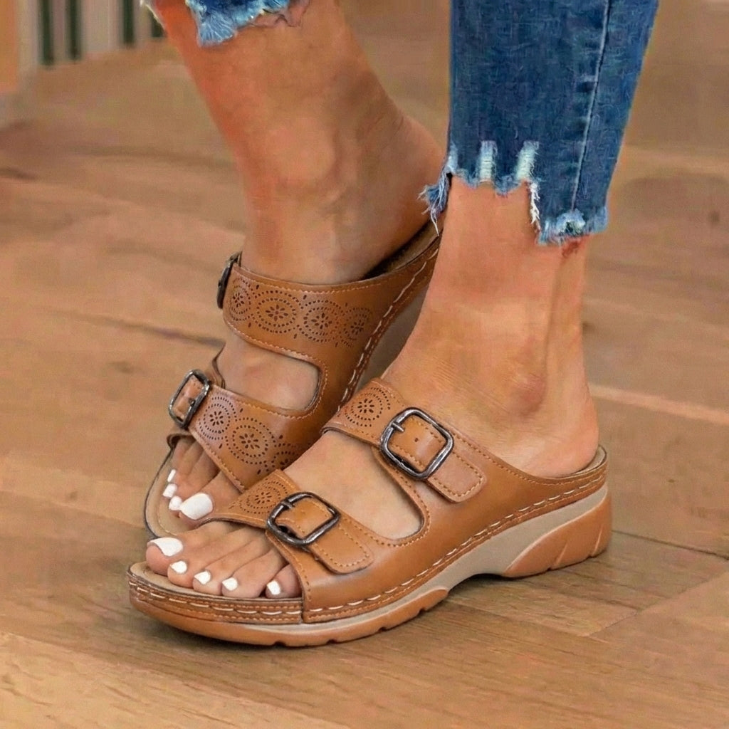 Orthopädische Leder-Platform-Slide-Sandalen - Doppelte Schnalle perforiertes Design