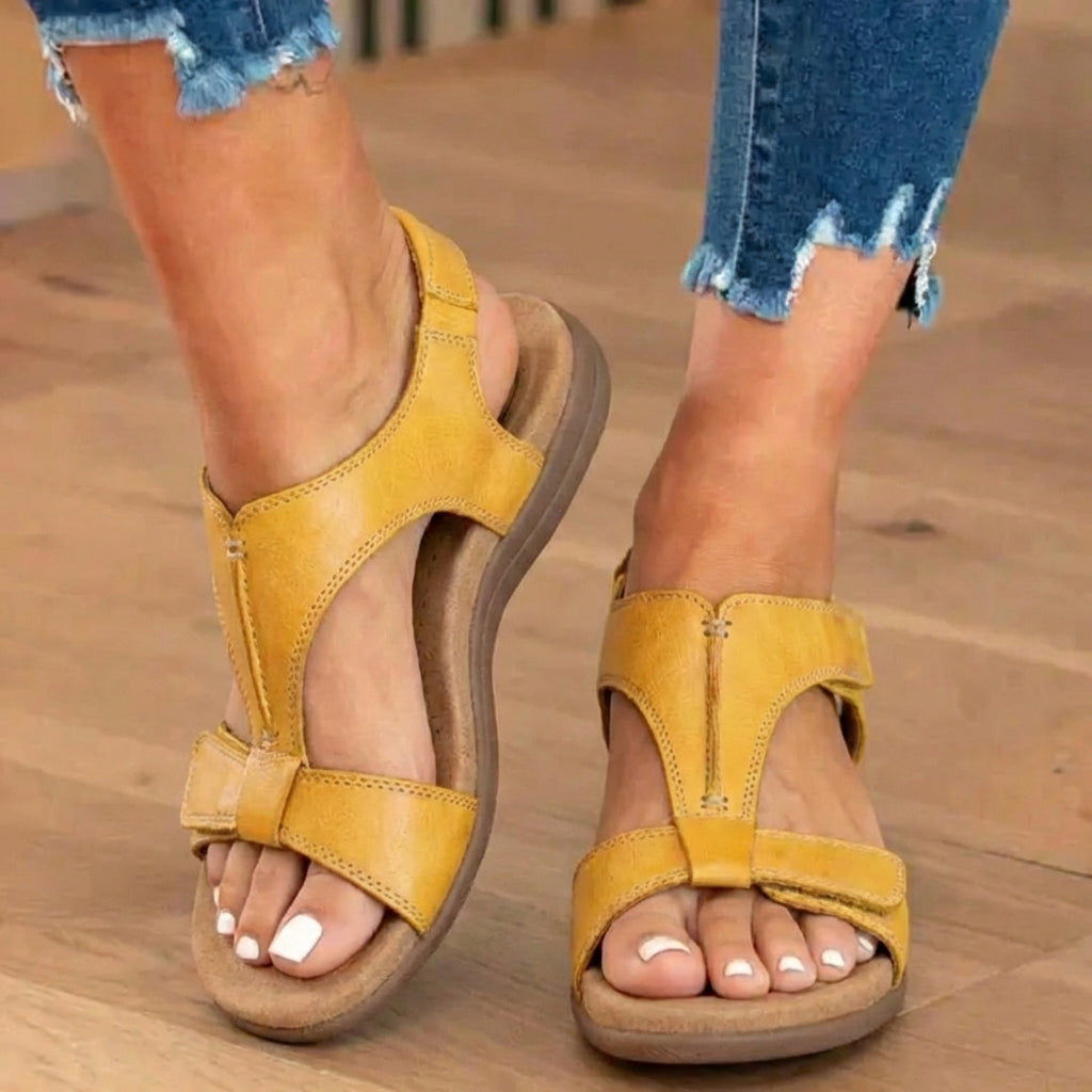 Orthopädische Leder-Knöchelriemen-Sandalen - Konturierter T-Bar Korkfußbett