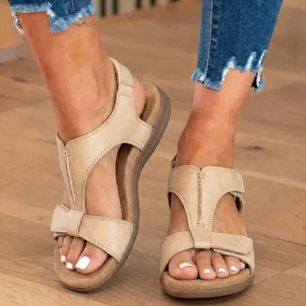 Orthopädische Leder-Knöchelriemen-Sandalen - Konturierter T-Bar Korkfußbett