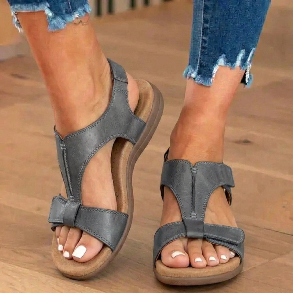 Orthopädische Leder-Knöchelriemen-Sandalen - Konturierter T-Bar Korkfußbett