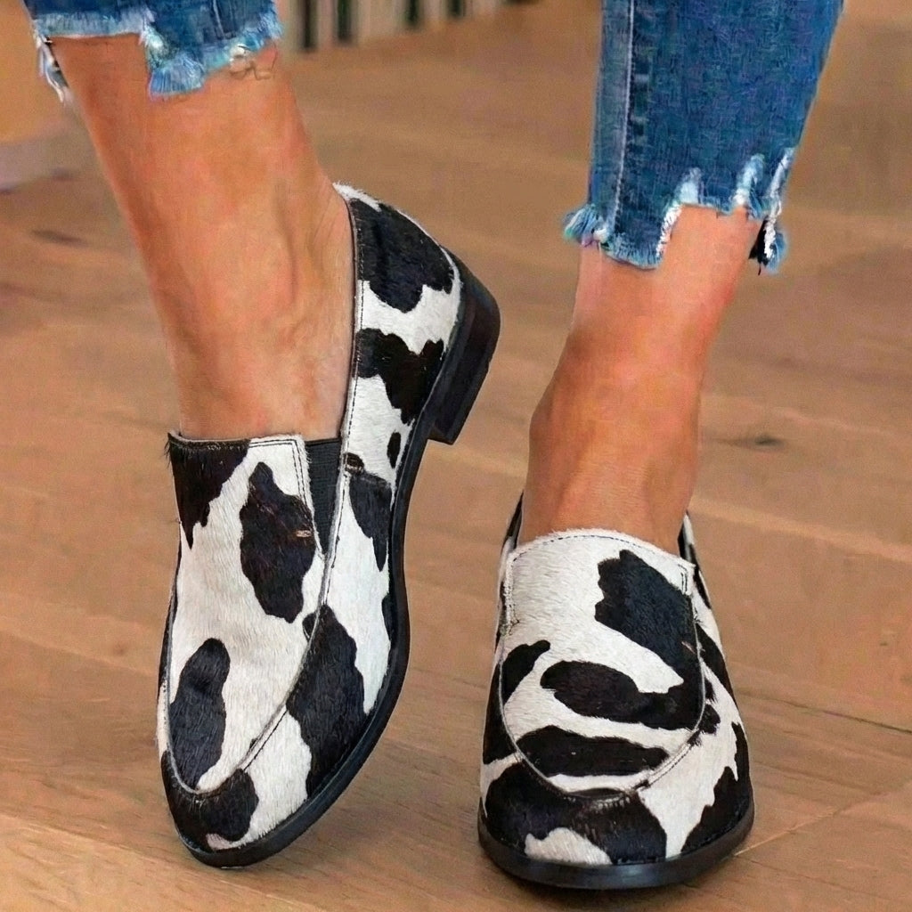 Schicke orthopädische Schuhe mit einzigartigem Design