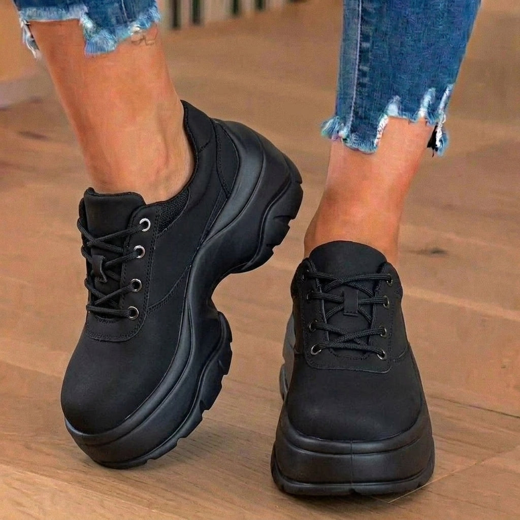 Anmutige Orthopädische Sneakers für modernen Look