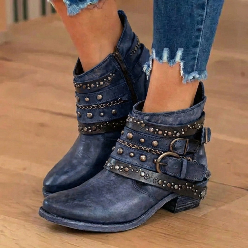 Orthopädische Leder-Nieten-Knöchelstiefel - Ketten- & Niet-Detail