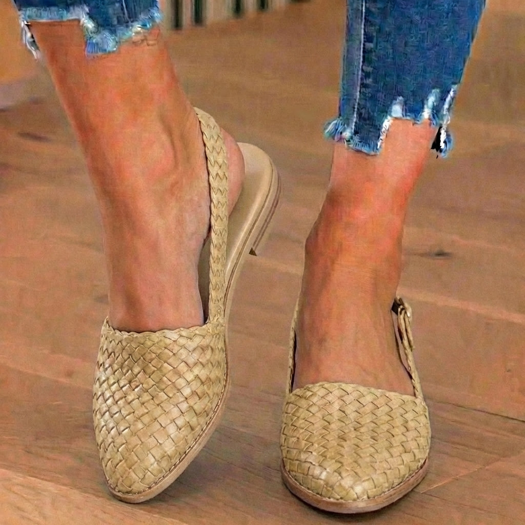 Schicke Orthopädische Sandalen mit einzigartigem Design