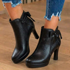 Klassische orthopädische Stiefel mit zeitlosem Stil