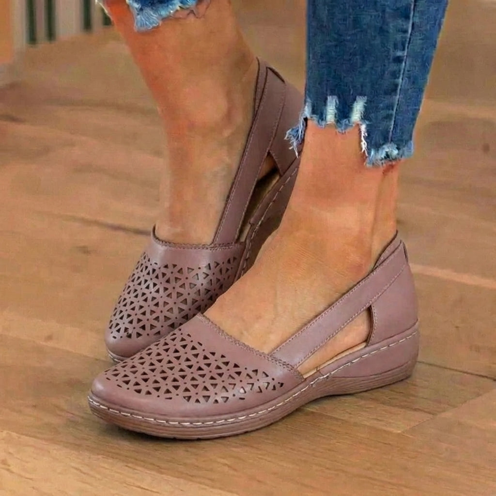 Wunderschön gefertigte orthopädische Sandalen