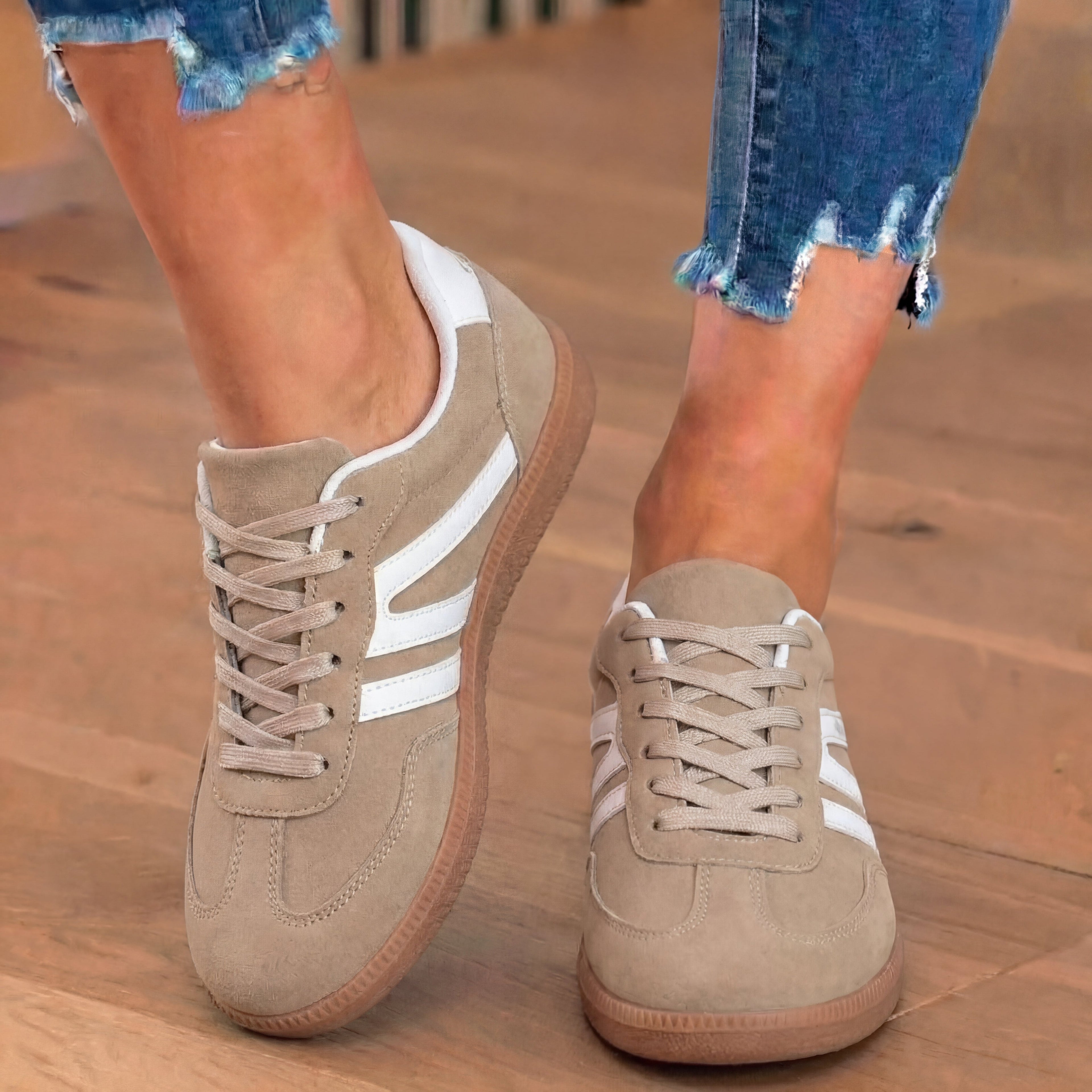 Vintage inspirierte orthopädische Sneaker