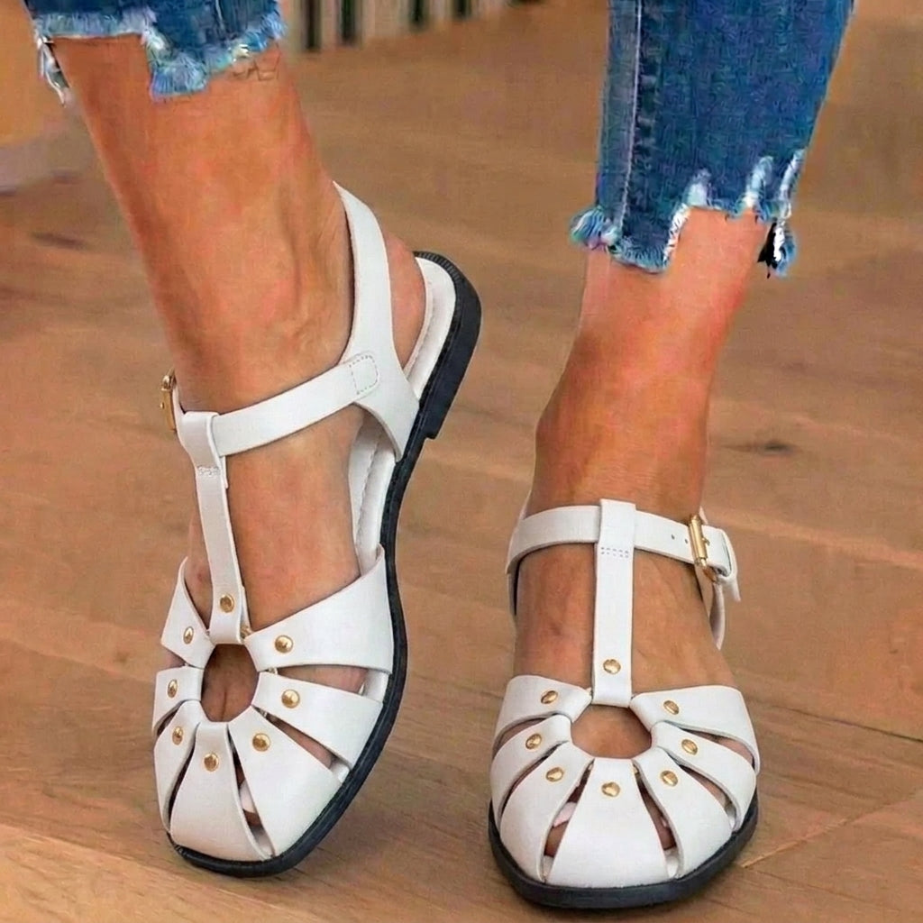 Von Vintage inspirierte orthopädische Sandalen