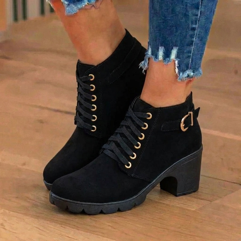 Elegante orthopädische Stiefel für modernen Look