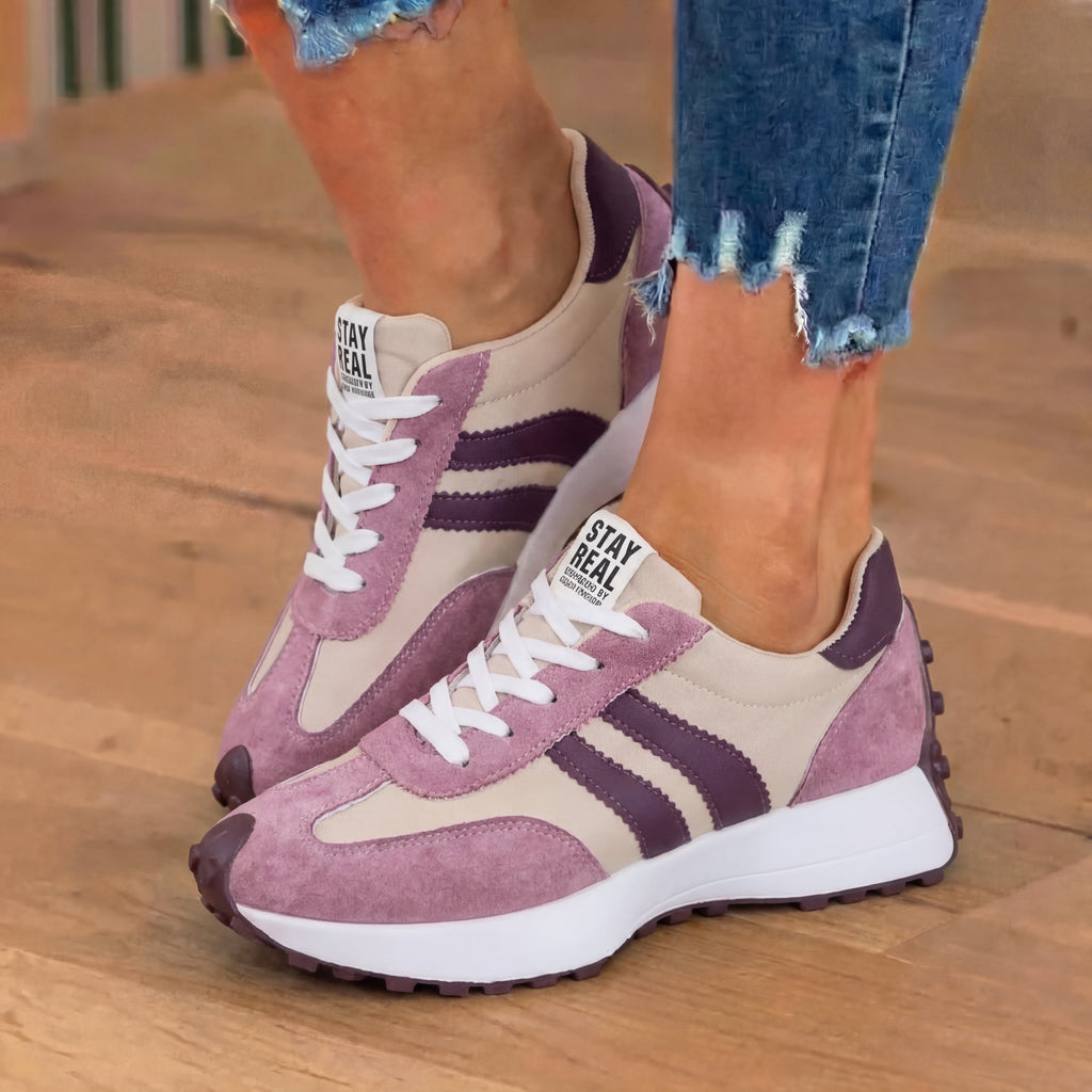 Klassische orthopädische Sneaker mit zeitlosem Stil