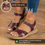Bequeme orthopädische Sandalen für den täglichen Gebrauch