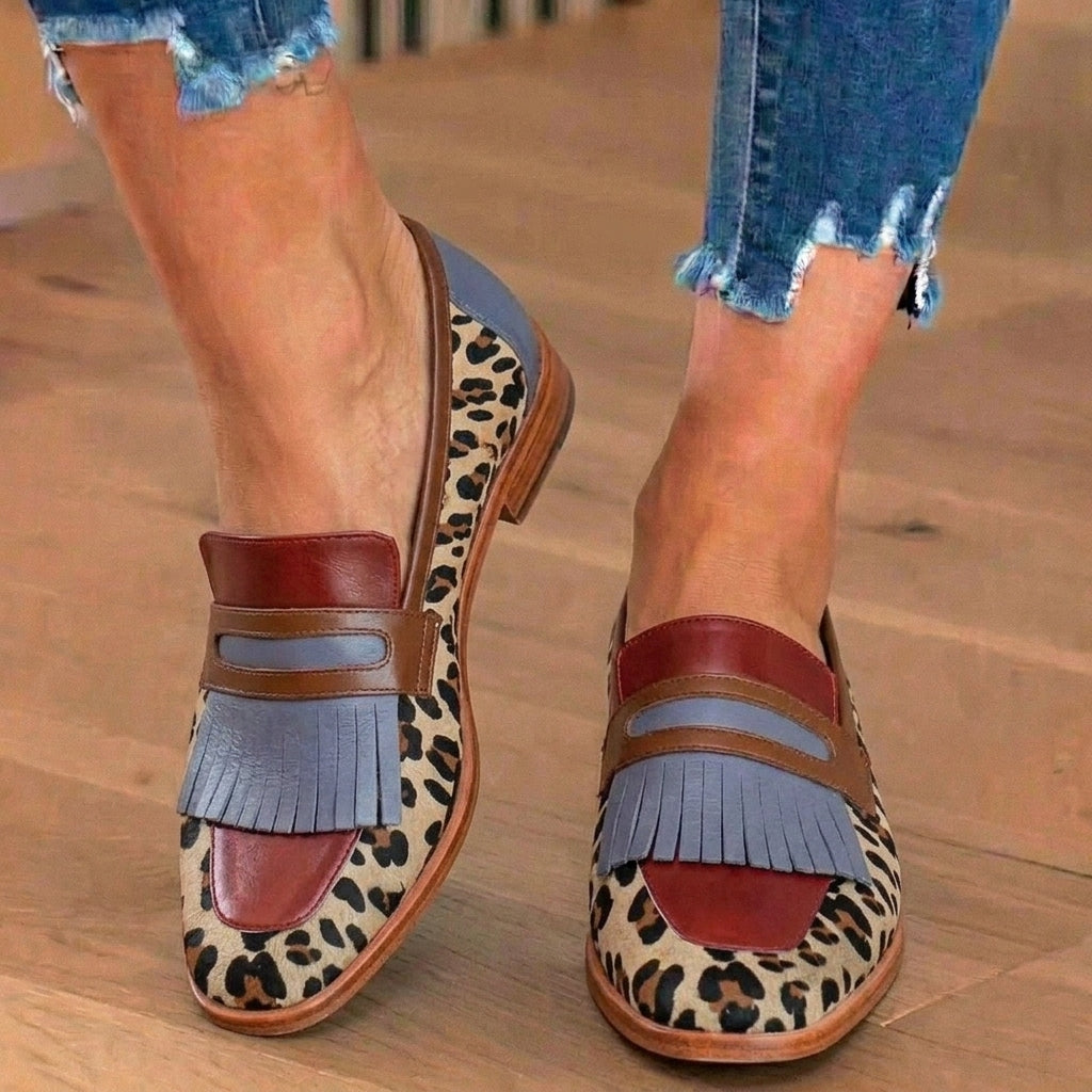 Klassische Orthopädische Schuhe mit zeitlosem Stil