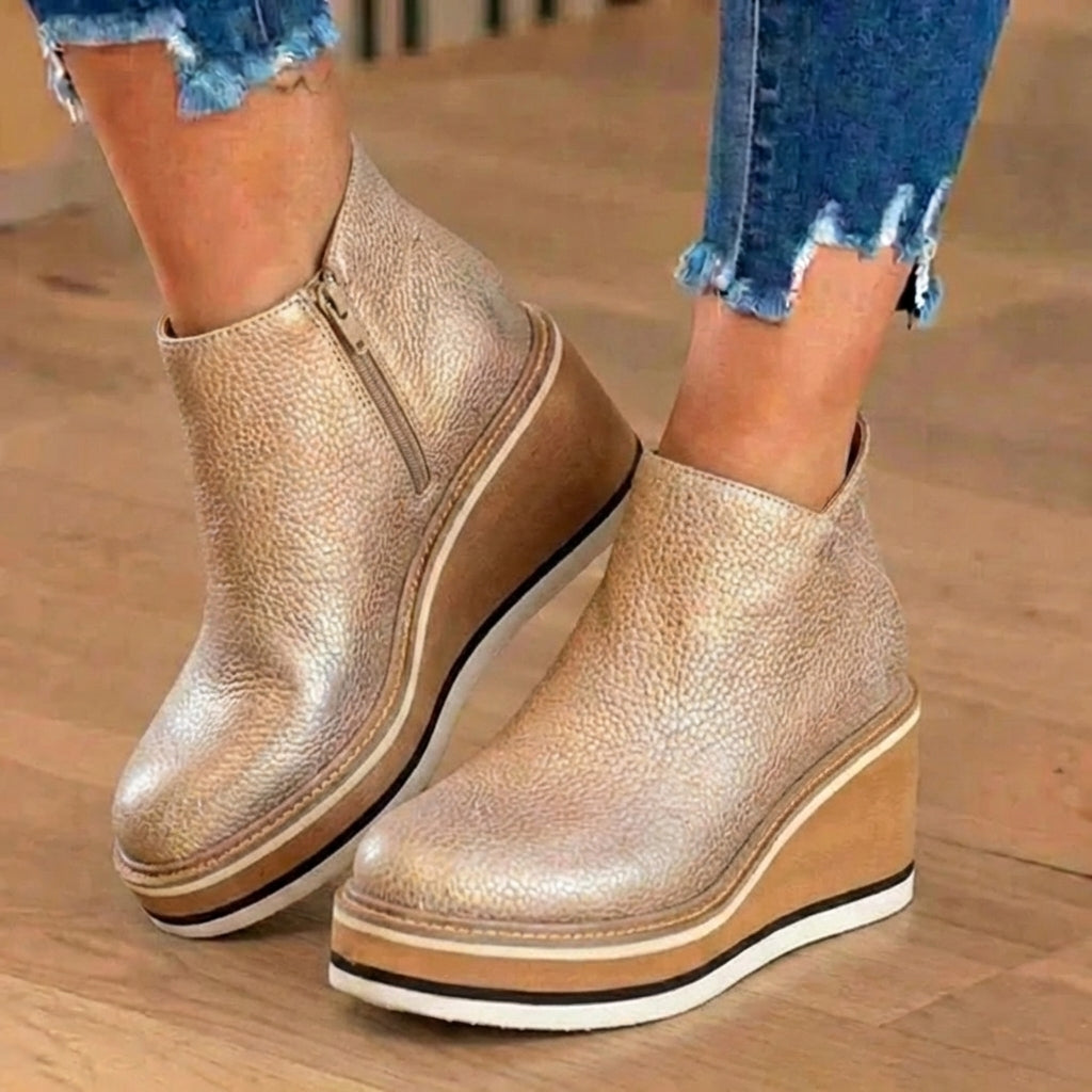 Schicke orthopädische Stiefel mit einzigartigem Design