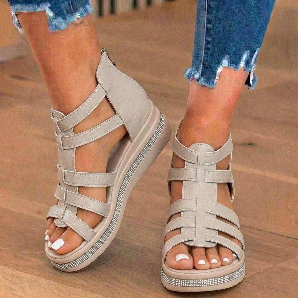 Klassische Orthopädische Sandalen mit zeitlosem Stil